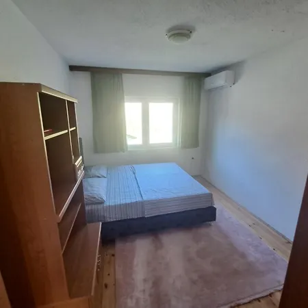 Oaza Zeleni Villa *